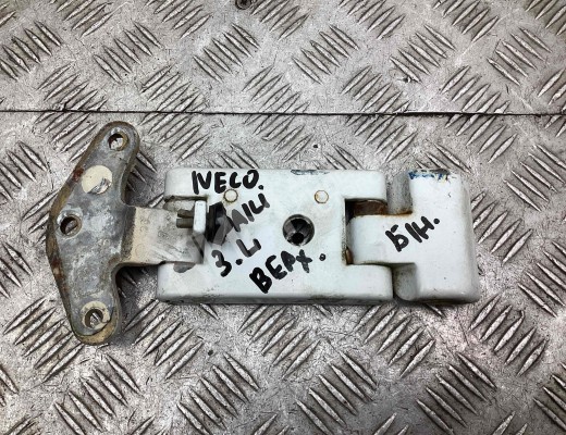 Петля двери задней левой Iveco Daily III 1999-2006  Iveco Daily Daily III 1999-2006