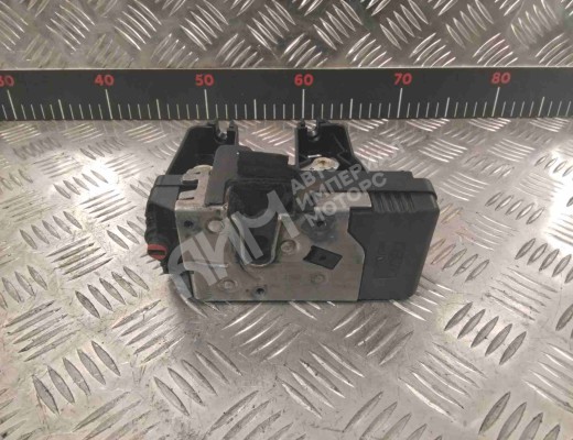 Замок двери сдвижной Nissan Primastar I 2006-2014 рестайлинг  Nissan Primastar Primastar I 2006-2014 рестайлинг