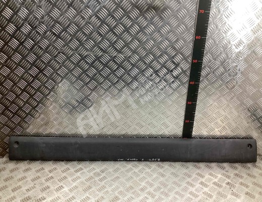 Молдинг двери задней правой Renault Mascott I 1999-2004  Renault Mascott Mascott I 1999-2004