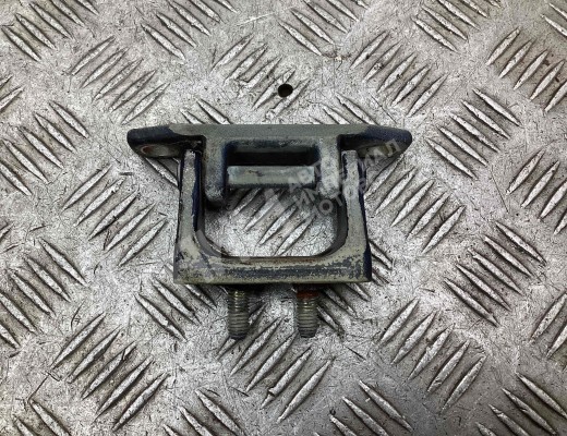 Петля крышки багажника Kia Carnival I (GQ) 1998-2006  Kia Carnival Carnival I (GQ) 1998-2006