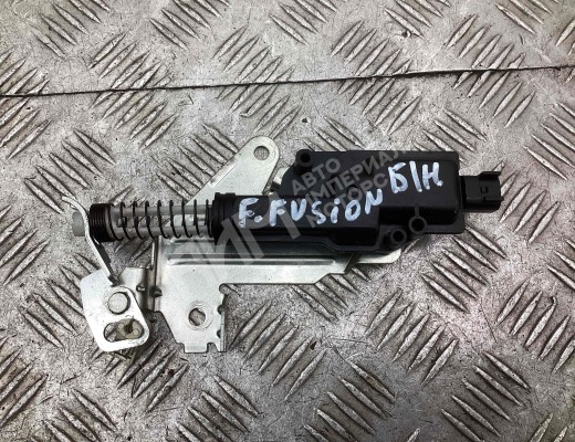 Активатор замка багажника Ford Fusion (JU) 2005-2012 рестайлинг  Ford Fusion Fusion (JU) 2005-2012 рестайлинг