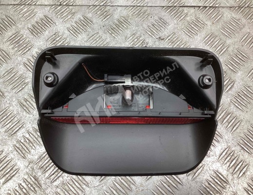 Стоп-сигнал Dacia Sandero II (B52) 2013-2020  Dacia Sandero Sandero II (B52) 2013-2020