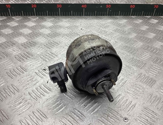 Подушка крепления двигателя Audi A6 C5 (4B) 2001-2004 рестайлинг  Audi A6 A6 C5 (4B) 2001-2004 рестайлинг