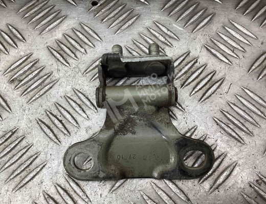 Петля крышки багажника Toyota Avensis III (T270) 2008-2015  Toyota Avensis Avensis III (T270) 2008-2015
