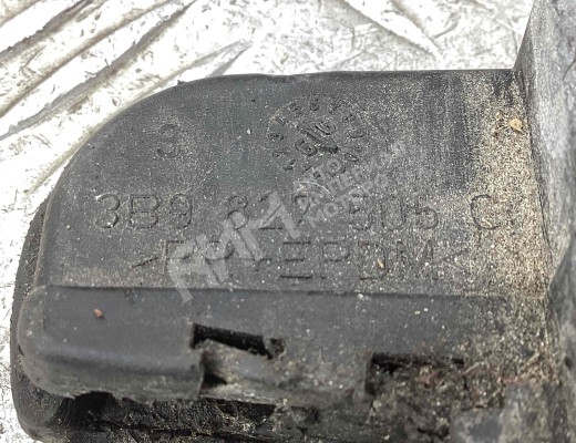 Замок багажника Volkswagen Passat B5 (3B) 1996-2000  Volkswagen Passat Passat B5 (3B) 1996-2000