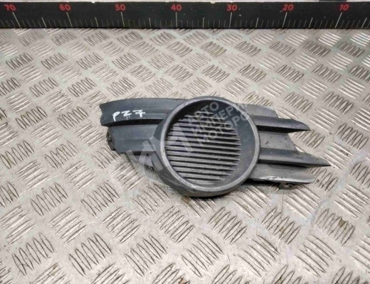 Заглушка (решетка) в бампер передний Opel Meriva A 2006-2010 рестайлинг  Opel Meriva Meriva A 2006-2010 рестайлинг