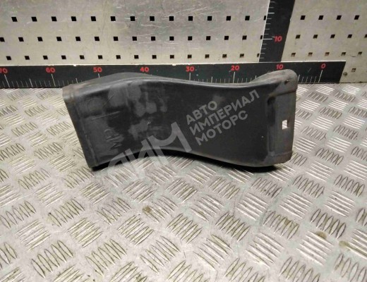 Воздуховод BMW 5-Series (E60/61) 2003-2007  BMW 5-Series 5-Series (E60/61) 2003-2007