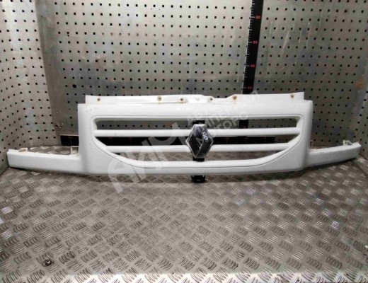 Решетка радиатора Renault Mascott I 1999-2004  Renault Mascott Mascott I 1999-2004