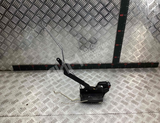 Замок двери передней правой Hyundai Terracan (HP) 2001-2007  Hyundai Terracan Terracan (HP) 2001-2007