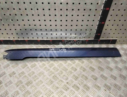 Накладка декоративная Kia Carnival II (VQ) 2006-2014  Kia Carnival Carnival II (VQ) 2006-2014