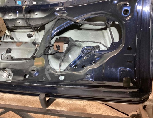 Крышка багажника (дверь 3-5) Audi A6 C5 (4B) 2001-2004 рестайлинг  Audi A6 A6 C5 (4B) 2001-2004 рестайлинг