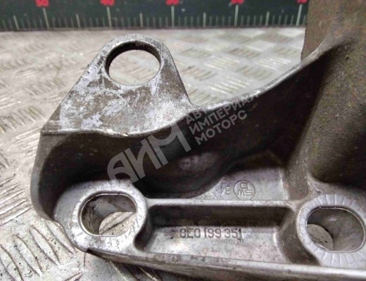 Кронштейн стабилизатора Audi A4 B6 (8EC, 8E5) 2000-2004  Audi A4 A4 B6 (8EC, 8E5) 2000-2004