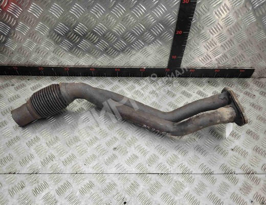 Труба приемная глушителя Audi A4 B5 (8D) 1994-1999  Audi A4 A4 B5 (8D) 1994-1999