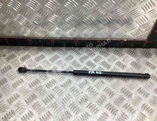 Амортизатор стекла багажника Kia Sportage II (JE) 2004-2008  Kia Sportage Sportage II (JE) 2004-2008