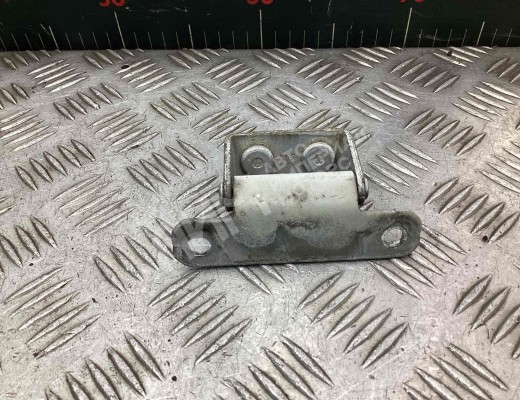 Петля крышки багажника Kia Sportage II (JE) 2004-2008  Kia Sportage Sportage II (JE) 2004-2008