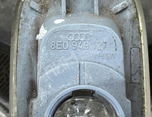 Повторитель передний левый Audi A6 C6 (4F) 2004-2008  Audi A6 A6 C6 (4F) 2004-2008