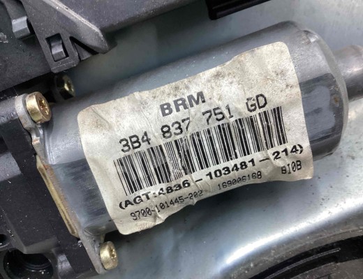 Стеклоподъемник передний левый Volkswagen Passat B5 (3B) 1996-2000  Volkswagen Passat Passat B5 (3B) 1996-2000