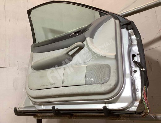Дверь передняя левая Audi A6 C5 (4B) 2001-2004 рестайлинг  Audi A6 A6 C5 (4B) 2001-2004 рестайлинг