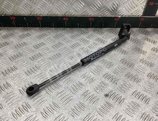 Амортизатор стекла багажника Honda CR-V II (RD8, RD9) 2004-2006 рестайлинг  Honda CR-V CR-V II (RD8, RD9) 2004-2006 рестайлинг