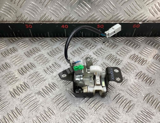 Замок стекла двери багажника Honda CR-V II (RD8, RD9) 2004-2006 рестайлинг  Honda CR-V CR-V II (RD8, RD9) 2004-2006 рестайлинг