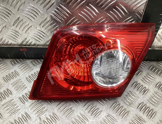 Фонарь крышки багажника правый Chevrolet Lacetti (J200) 2004-2013  Chevrolet Lacetti Lacetti (J200) 2004-2013