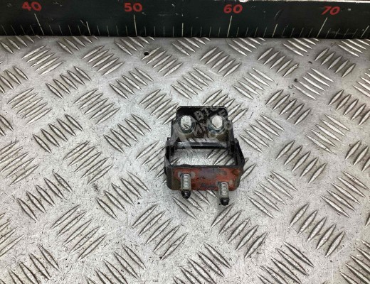 Петля крышки багажника Chevrolet Lacetti (J200) 2004-2013  Chevrolet Lacetti Lacetti (J200) 2004-2013