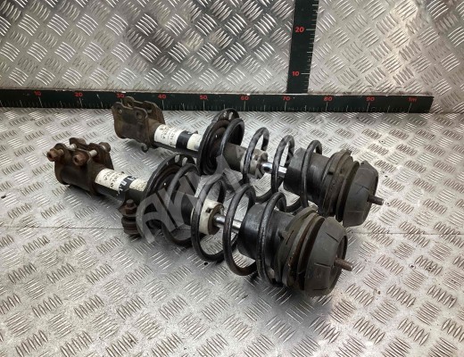 Стойка передняя левая Opel Corsa C 2003-2006 рестайлинг  Opel Corsa Corsa C 2003-2006 рестайлинг