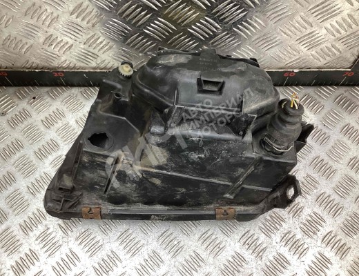Фара правая Audi A4 B5 (8D) 1994-1999  Audi A4 A4 B5 (8D) 1994-1999