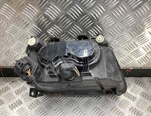 Фара левая Audi A3 I (8L) 1996-2000  Audi A3 A3 I (8L) 1996-2000