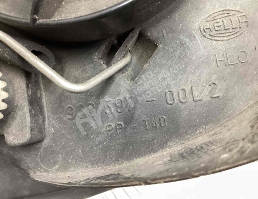 Фара левая Volkswagen Bora (1J) 1998-2005  Volkswagen Bora Bora (1J) 1998-2005