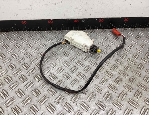 Активатор (привод) замка двери Scania P-series I 2004-2017  Scania P-series P-series I 2004-2017