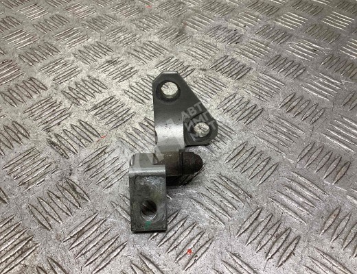 Петля двери передней правой Volkswagen Passat B6 (3C) 2005-2010  Volkswagen Passat Passat B6 (3C) 2005-2010