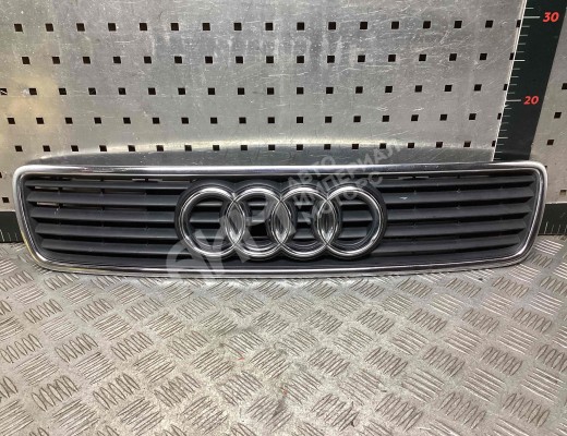 Решетка радиатора Audi A4 B5 (8D) 1994-1999  Audi A4 A4 B5 (8D) 1994-1999