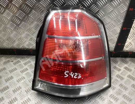 Фонарь задний правый Opel Zafira B 2005-2008  Opel Zafira Zafira B 2005-2008