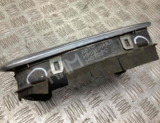 Решетка радиатора BMW 3-Series (E46) 2001-2005 рестайлинг  BMW 3-Series 3-Series (E46) 2001-2005 рестайлинг