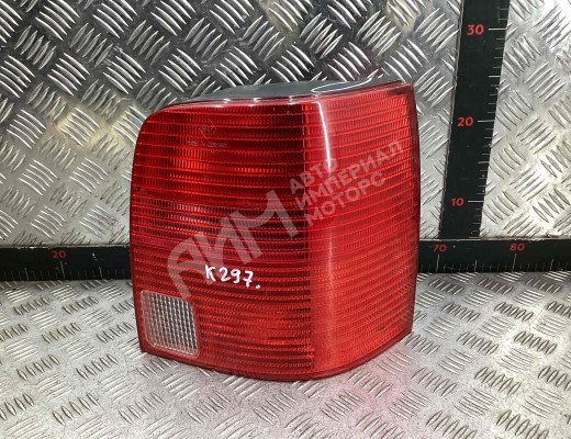 Фонарь задний правый Volkswagen Passat B5 (3B) 1996-2000  Volkswagen Passat Passat B5 (3B) 1996-2000