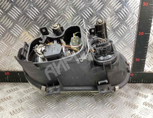 Фара левая Volkswagen Golf IV (1J) 1997-2004  Volkswagen Golf Golf IV (1J) 1997-2004