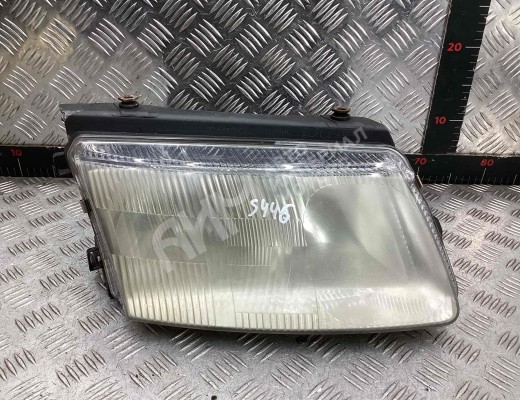 Фара правая Volkswagen Passat B5 (3B) 1996-2000  Volkswagen Passat Passat B5 (3B) 1996-2000