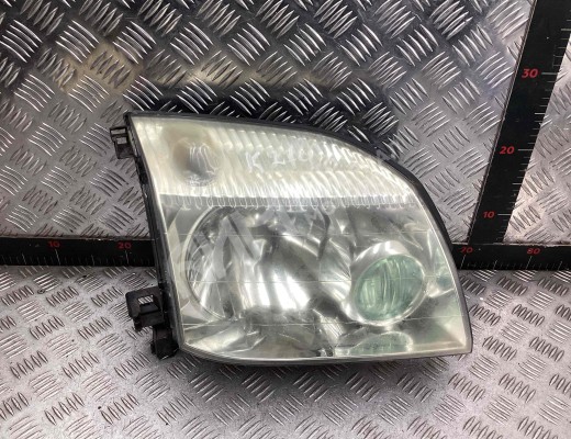 Фара правая Nissan X-trail (T30) 2001-2004  Nissan X-Trail X-trail (T30) 2001-2004