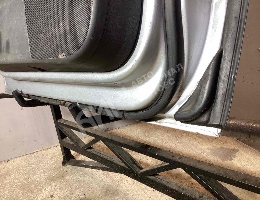 Дверь передняя левая Volkswagen Touran I (1T) 2003-2006  Volkswagen Touran Touran I (1T) 2003-2006