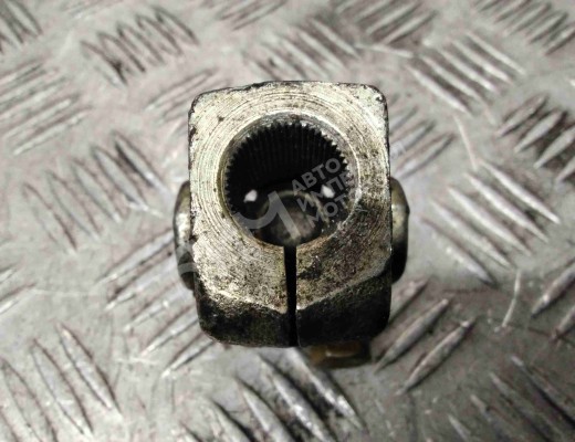 Рулевой карданчик Mercedes МВ100 (W631) 1981-1996  Mercedes 100 МВ100 (W631) 1981-1996