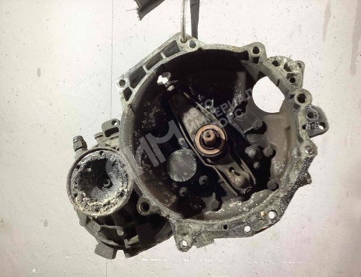 КПП механическая (МКПП) 5-ступенчатая Volkswagen Bora (1J) 1998-2005  Volkswagen Bora Bora (1J) 1998-2005