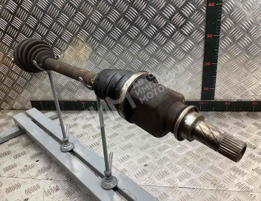 Полуось передняя левая (приводной вал, ШРУС) Renault Megane II 2002-2006  Renault Megane Megane II 2002-2006
