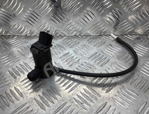 Насос (моторчик) омывателя стекла Geely Tugella (HPBA4) 2022-2024 рестайлинг  Geely Tugella Tugella (HPBA4) 2022-2024 рестайлинг