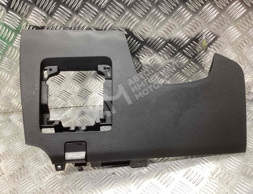 Накладка декоративная на торпедо Geely Tugella (HPBA4) 2022-2024 рестайлинг  Geely Tugella Tugella (HPBA4) 2022-2024 рестайлинг