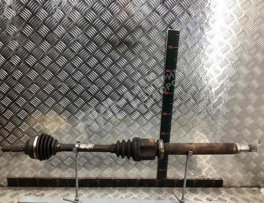 Полуось передняя правая (приводной вал, ШРУС) Ford Focus I 2001-2005 рестайлинг  Ford Focus Focus I 2001-2005 рестайлинг