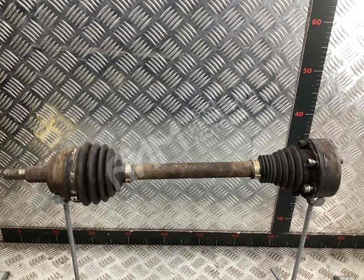 Полуось передняя левая (приводной вал, ШРУС) Volkswagen Golf IV (1J) 1997-2004  Volkswagen Golf Golf IV (1J) 1997-2004