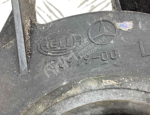 Фара противотуманная левая Mercedes C (W203) 2000-2004  Mercedes C C (W203) 2000-2004