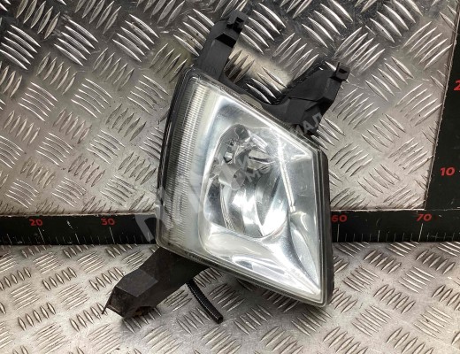 Фара противотуманная правая Peugeot 407 2004-2010  Peugeot 407 407 2004-2010