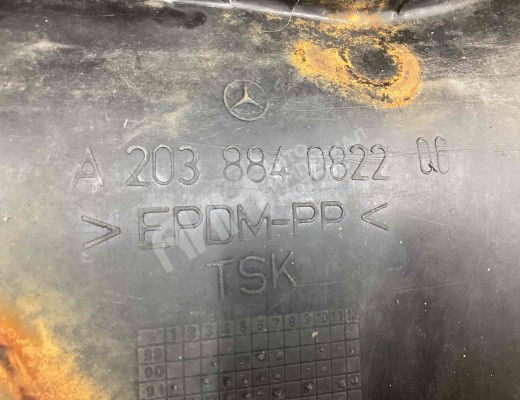 Защита арок передняя правая (подкрылок) Mercedes C (W203) 2000-2004  Mercedes C C (W203) 2000-2004